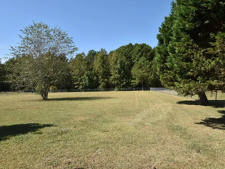 3312 Dino Ln — Photo 4