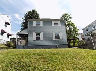 566 Independence Dr, Clairton, PA