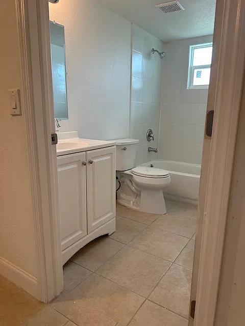 2 bed, 1.0 bath, 1100 sqft, $1,795 — Photo 4
