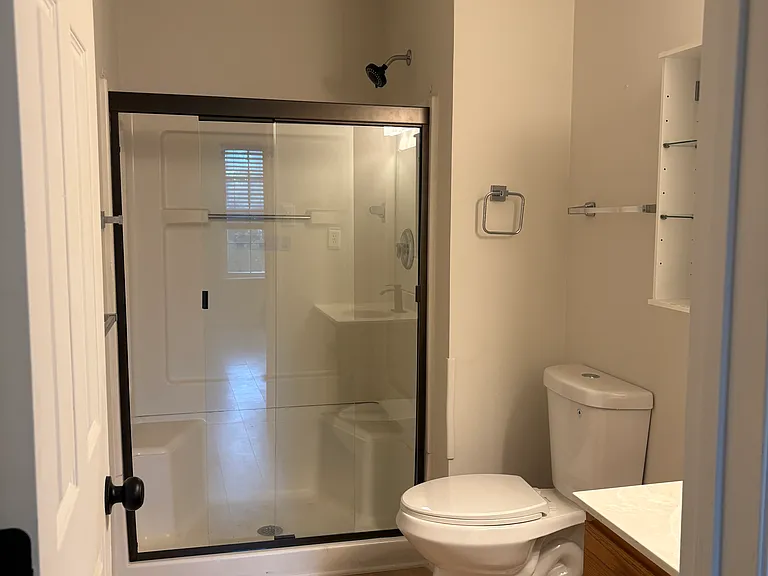 610 Brentwood Ct — Photo 16
