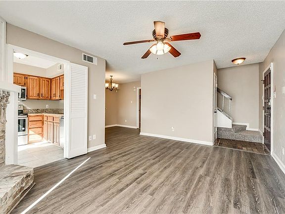 2nd image of 336 Melrose Dr APT 21B
