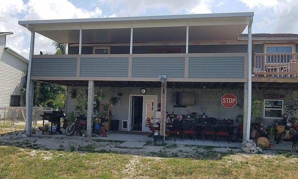 2nd image of 8401 Wren Rd