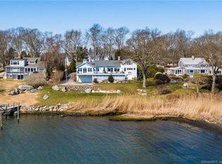 17 E Forest Rd, Mystic, CT 06355