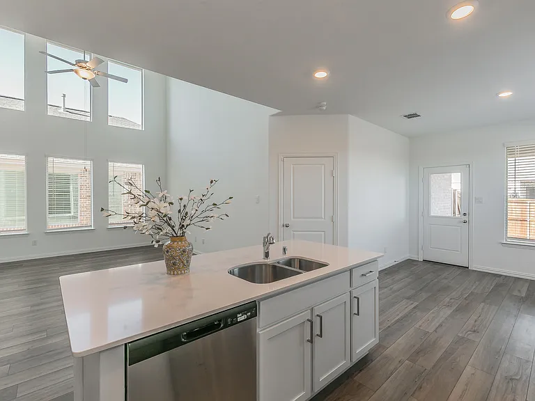 1275 Western Yarrow Ave — Photo 8