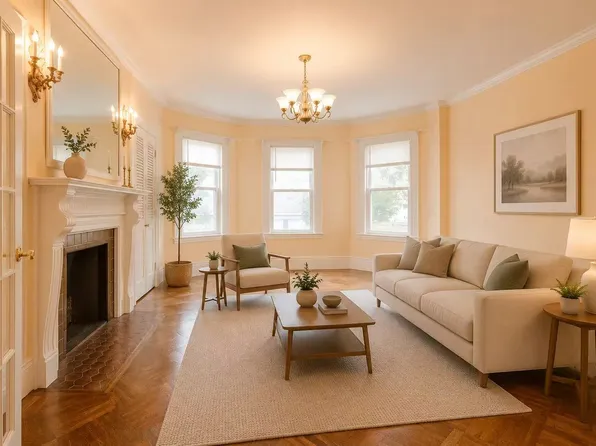 20 Chester St #1, Watertown, MA 02472