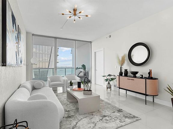 3rd image of 900 Biscayne Blvd APT 3310