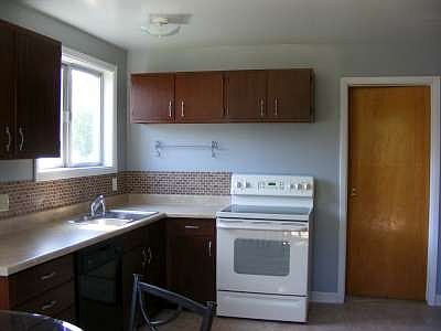 4th image of 123 Vaill Ave