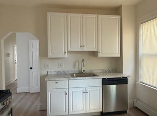 37 Standish St #2, Dorchester Center, MA 02124