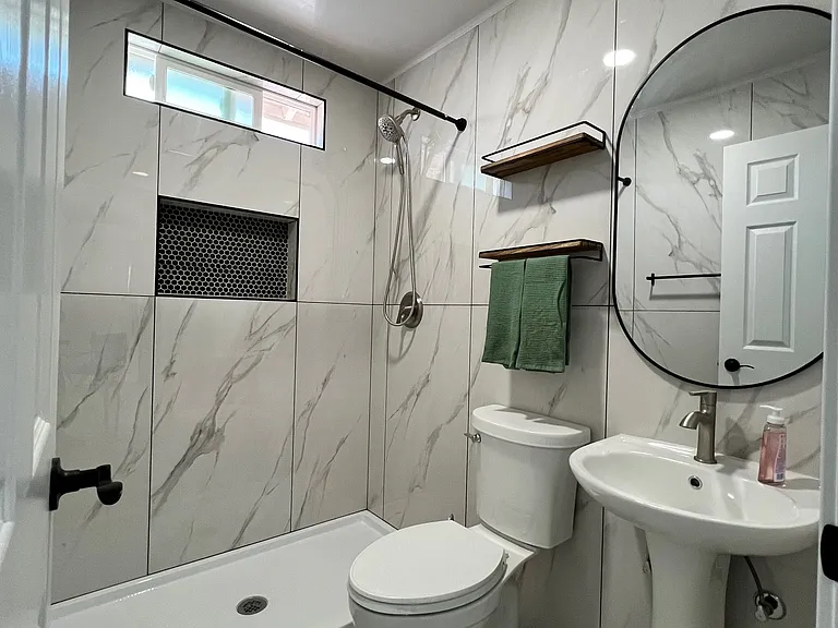 931 Georgia St #929 — Photo 9