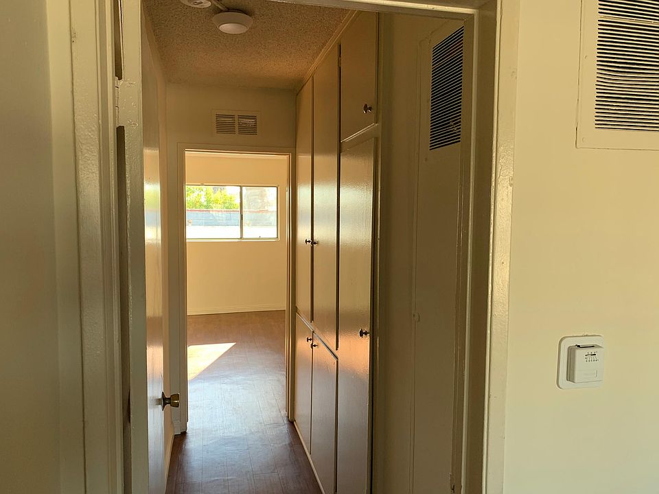 1st image of 508 N Kenmore Ave APT 13