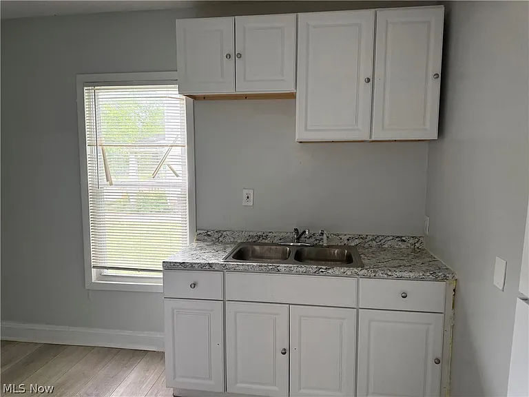 8205 Force Ave — Photo 4