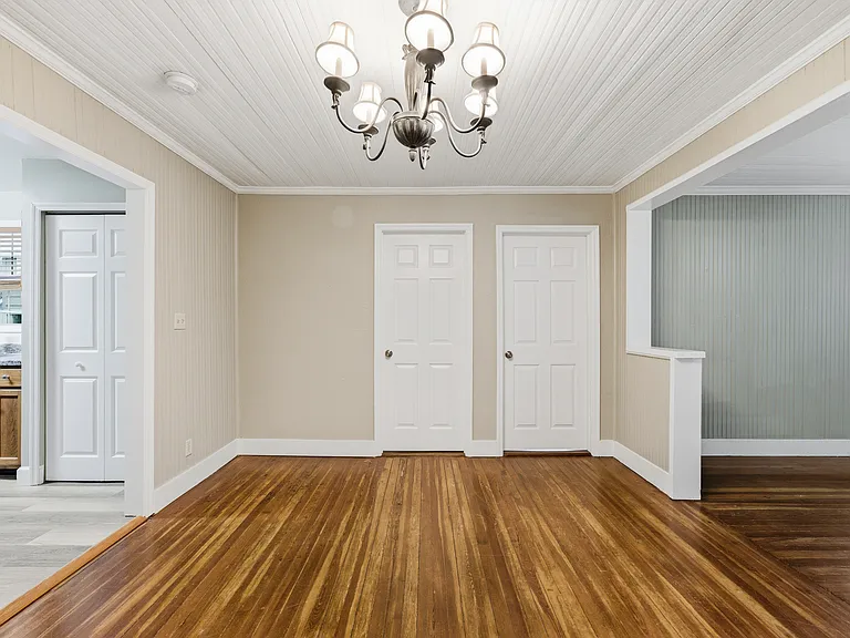 399 Old Dixie Hwy SW — Photo 22