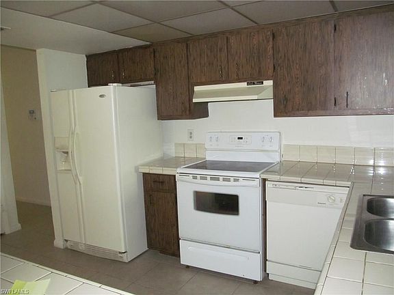 5th image of 102 Richmond Ave S