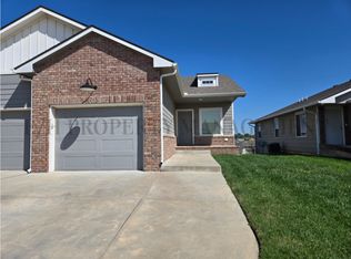 2220 E Village Estates Dr, Wichita, KS 67219