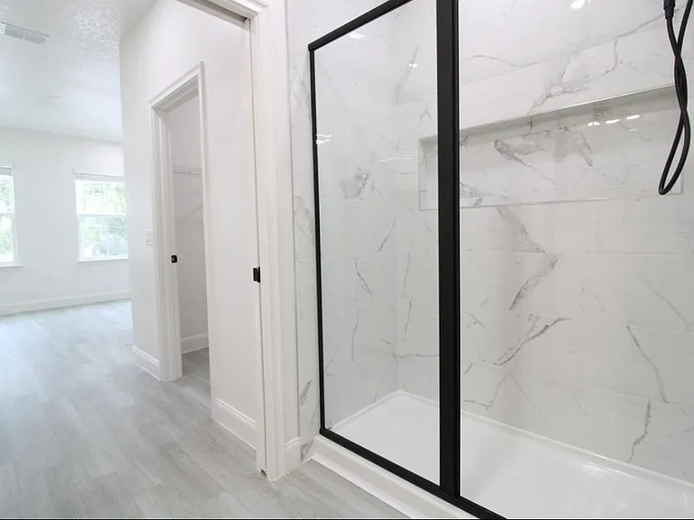 1320 Noble Pl — Photo 17