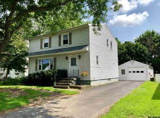 17 W Sand Lake Rd, Wynantskill, NY 12198