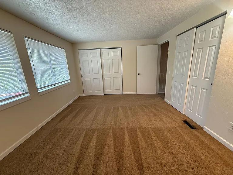 1450 Baker 1451 Ashland — Photo 7