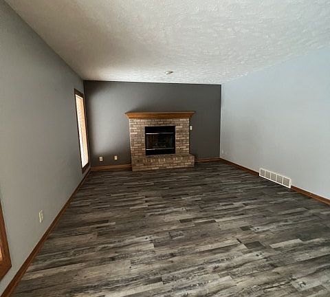 4th image of 11414 S 43rd Ave