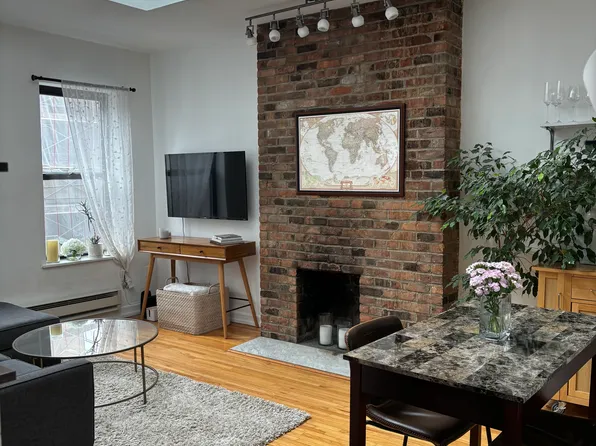 320 East 19th Street image 1 of 10