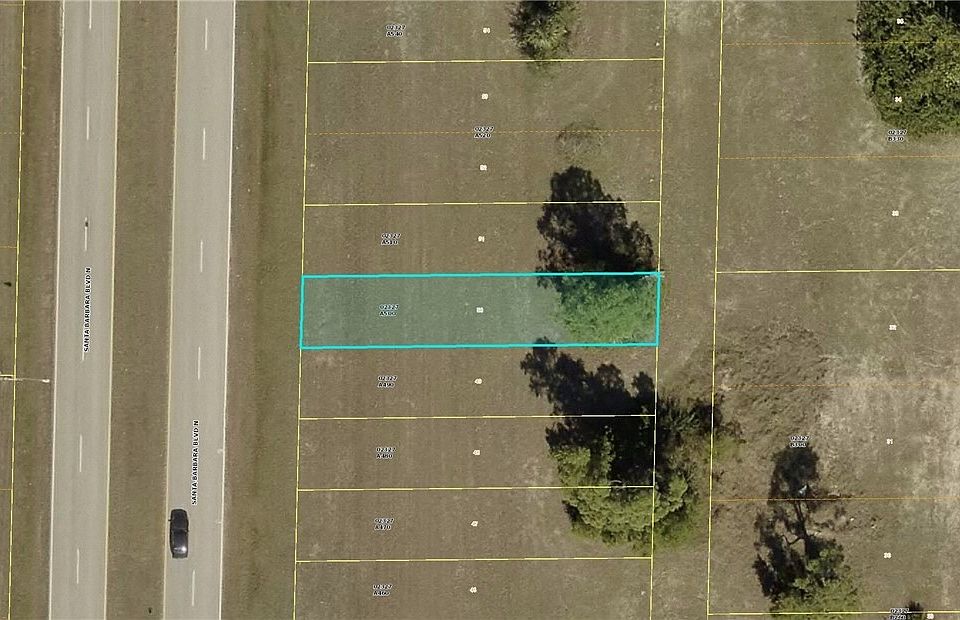 1st image of 3105 Santa Barbara Blvd N