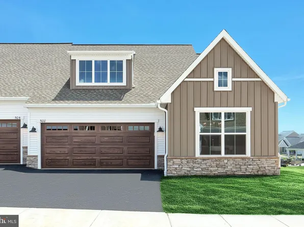 500 Stone Gate Blvd, Annville, PA 17003