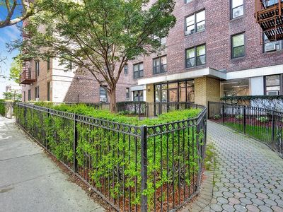 89-20 55th Ave #4L, Queens, NY, 11373