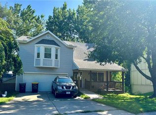 8517 NW 81st Ter, Kansas City, MO 64152
