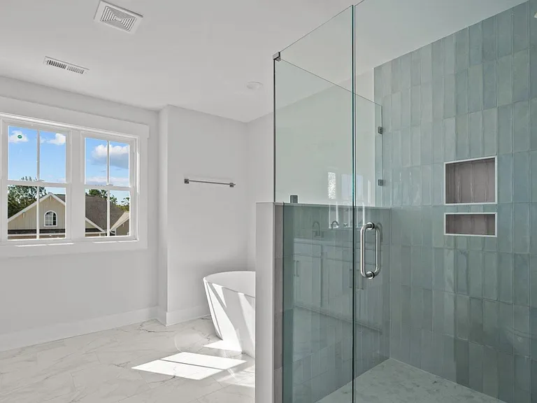 4772 Yellowood Dr — Photo 20