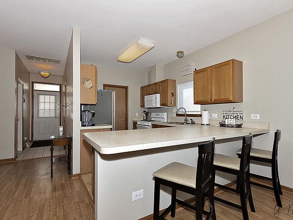 4th image of 2916 Buckskin Ln