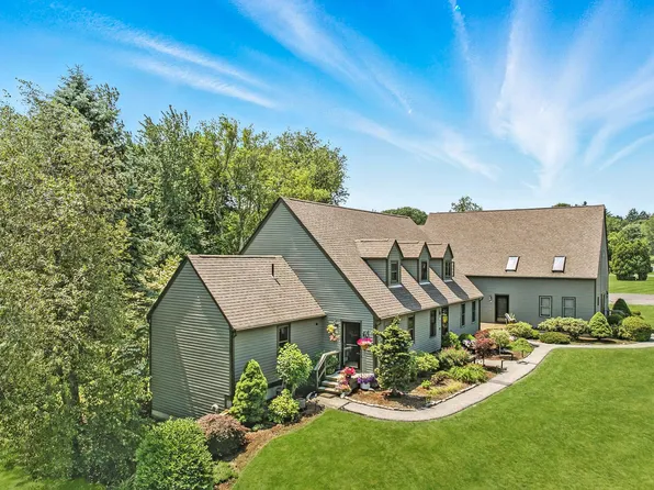 48 Montrose Drive #48, Stratham, NH 03885