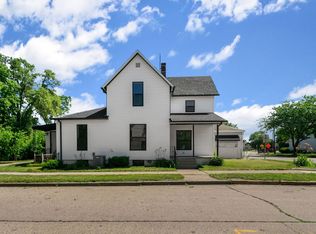 1222 W Franklin St, Elkhart, IN 46516