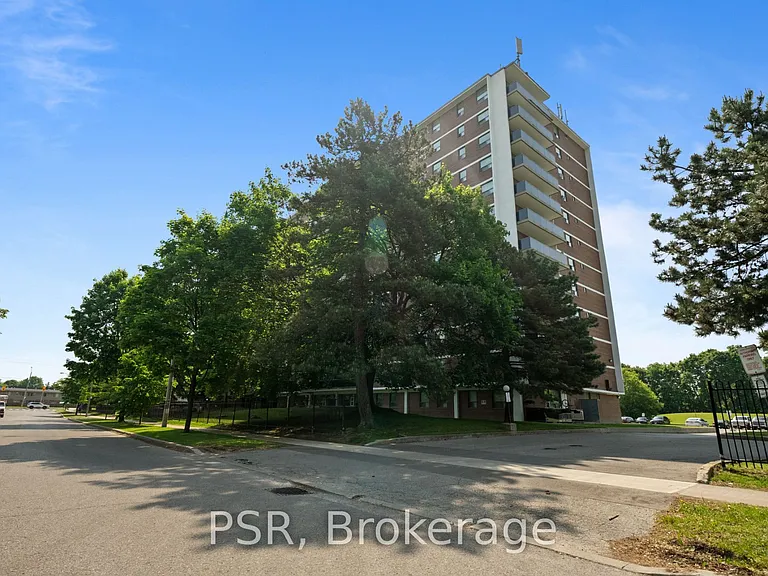105 Rowena Dr #204 — Photo 19