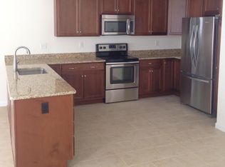 615 Boght Rd #B, Cohoes, NY 12047