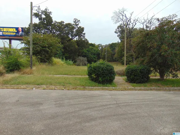 1110 30th St N #7 & 8, Birmingham, AL 35234