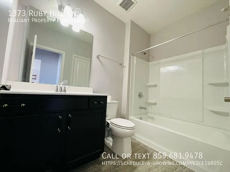 1373 Rubyhill Ln — Photo 6