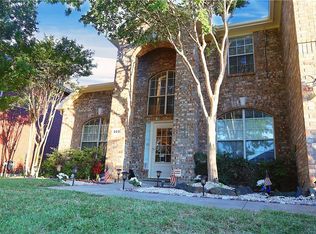 322 Creek Point Ln, Arlington, TX 76002
