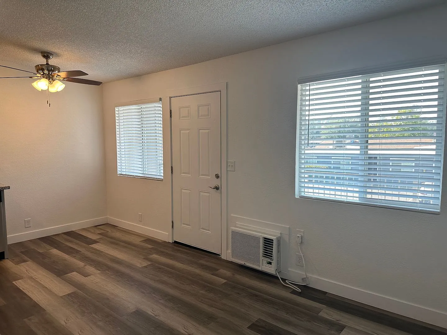 272 Boulder Creek Drive — Photo 2