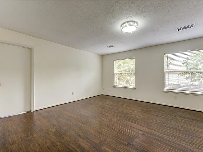 1215 Whisper Trace Ct — Photo 26