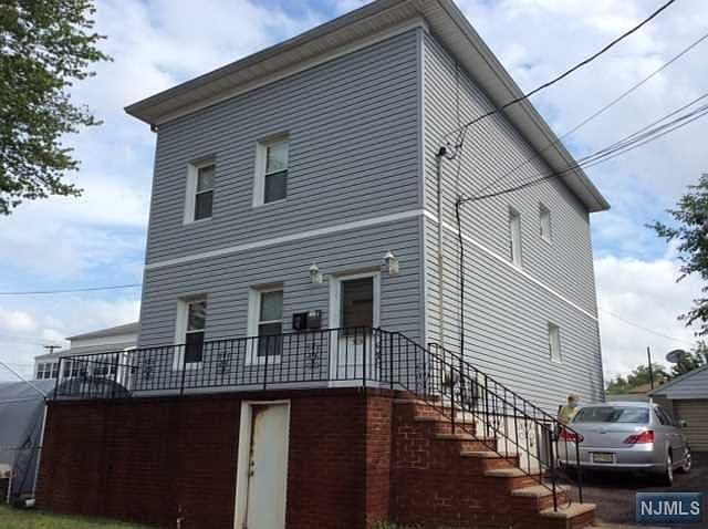 1st image of 309 Sanford Ave