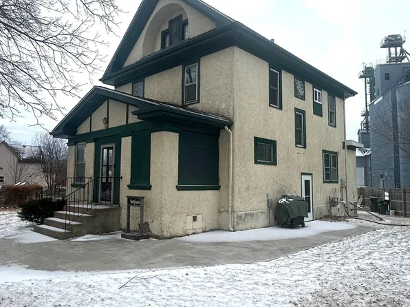 120 3rd Ave N, Brownton, MN 55312