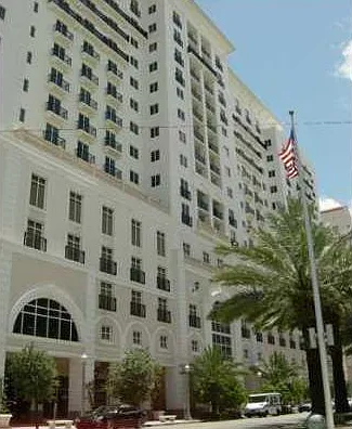 1 bed, 798 sqft, $2,700 — Photo 2