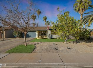 556 W Kiva Ave, Mesa, AZ 85210