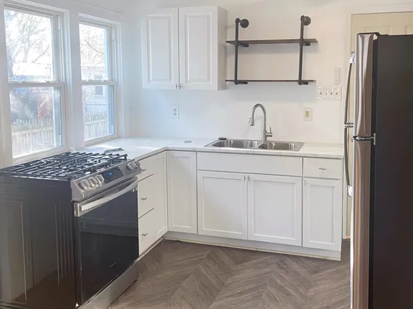 220 Herriman St, Syracuse, NY