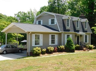 3126 Harvest Dr, Thomasville, NC 27360