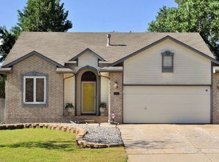 10909 W 3rd St N, Wichita, KS 67212