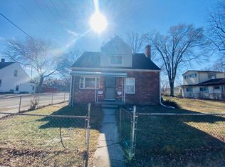 6828 Toepfer Rd, Warren, MI 48091