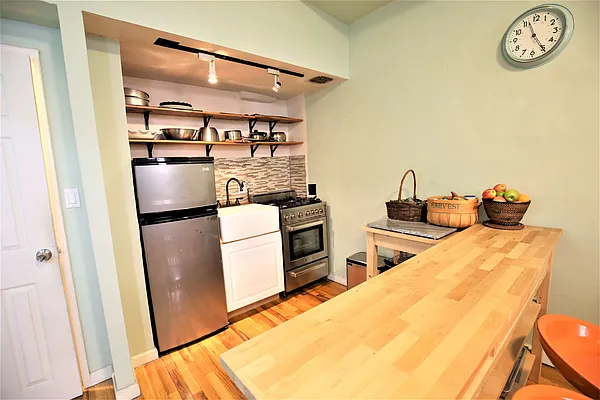 Sold by Exit Kingdom Realty | media 26