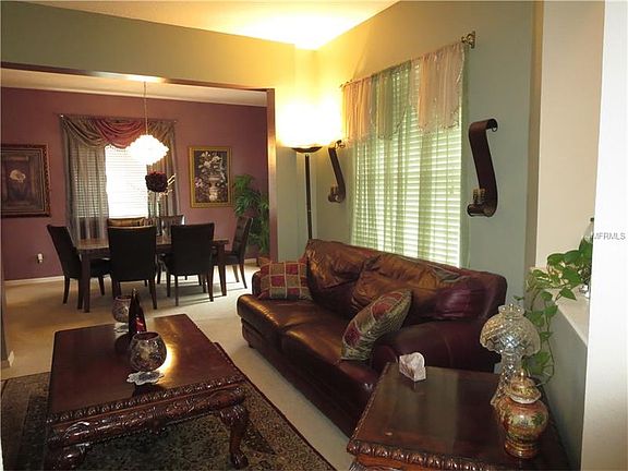 3rd image of 12921 Carlington Ln