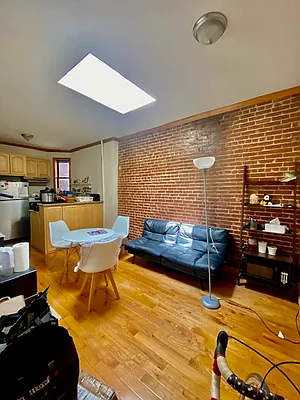 Rented by R New York | media 5