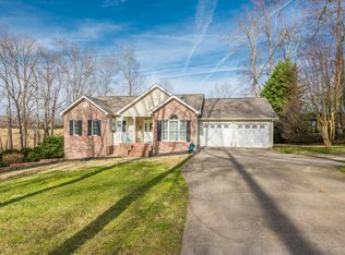 460 Edgewood Dr, Sweetwater, TN 37874